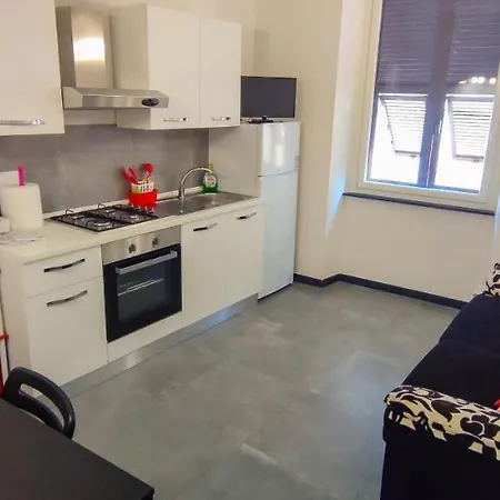 Numero 5 Apartment *